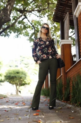 Calça Flare 15.15